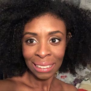 Meet your Posher, Kerine